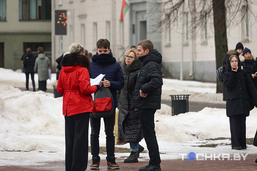 Пересчет коммуналки, подача деклараций и сезон охоты на дичь: что изменится в марте 2026 года
