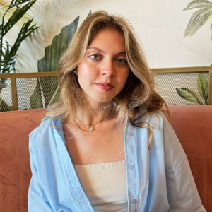 Александра Сивакова