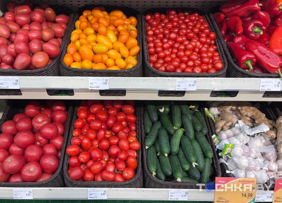 Томаты и яблоки по Br6: узнали, что происходит с ценами на фрукты и овощи