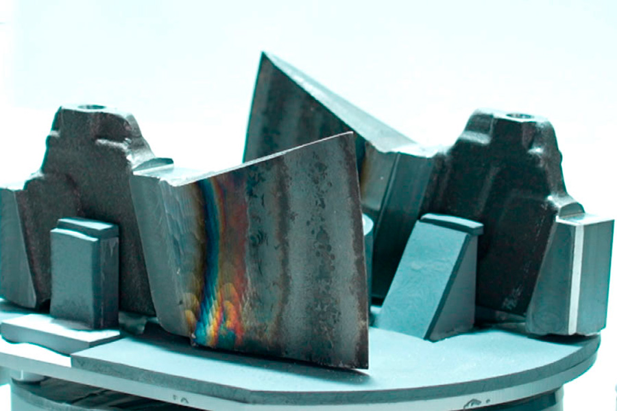 Покупатели жалуются на цены белорусских топоров – производитель ответил