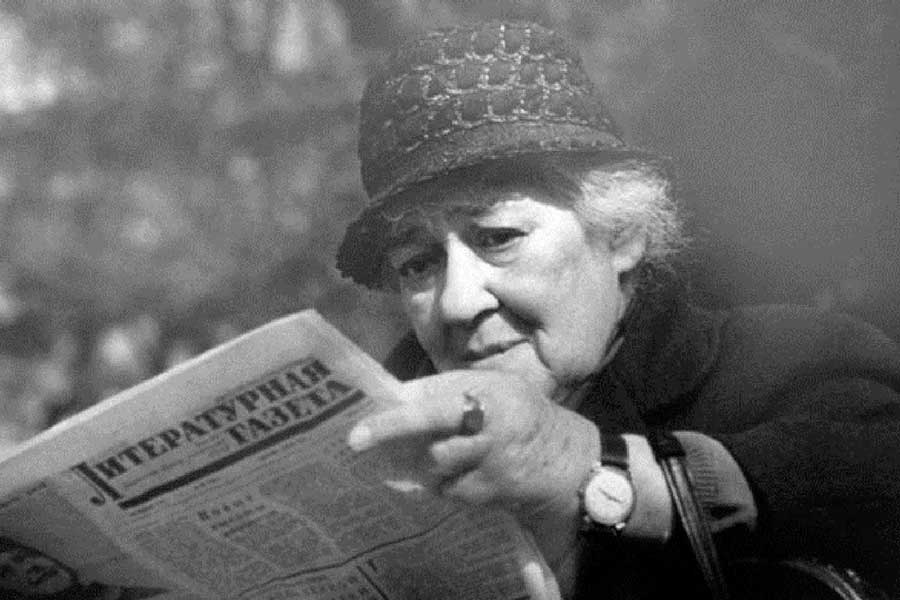 Умерла от отвращения: королева эпизодов и мастер афоризмов Фаина Раневская