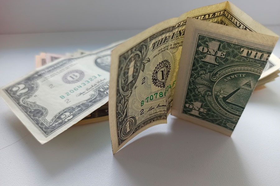 Страсти по доллару: ждать ли скачка курса в марте. Мнение