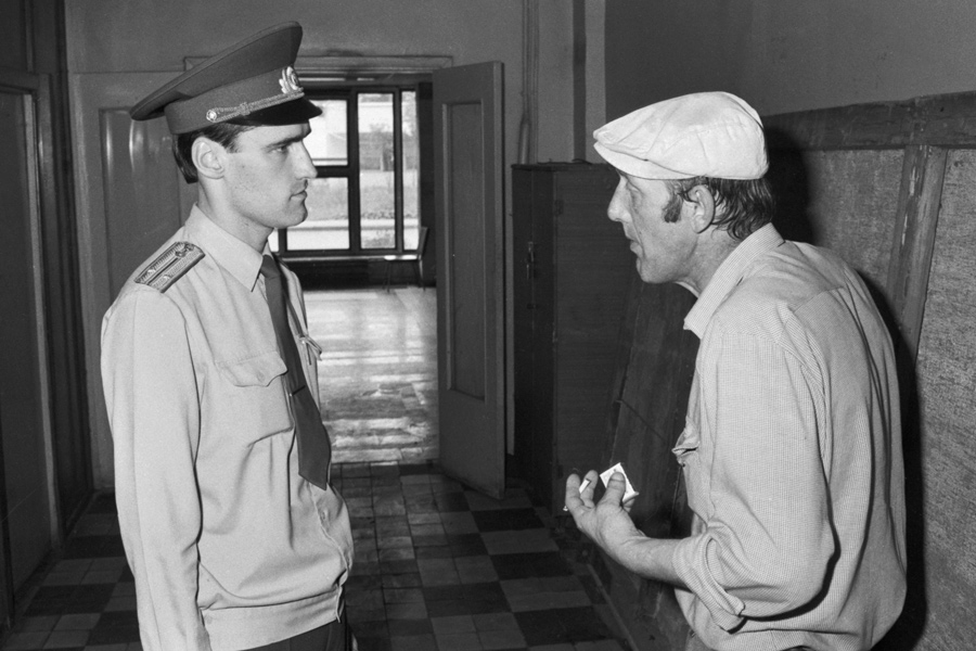 Кто не работает, тот не ест: как в СССР наказывали тунеядцев