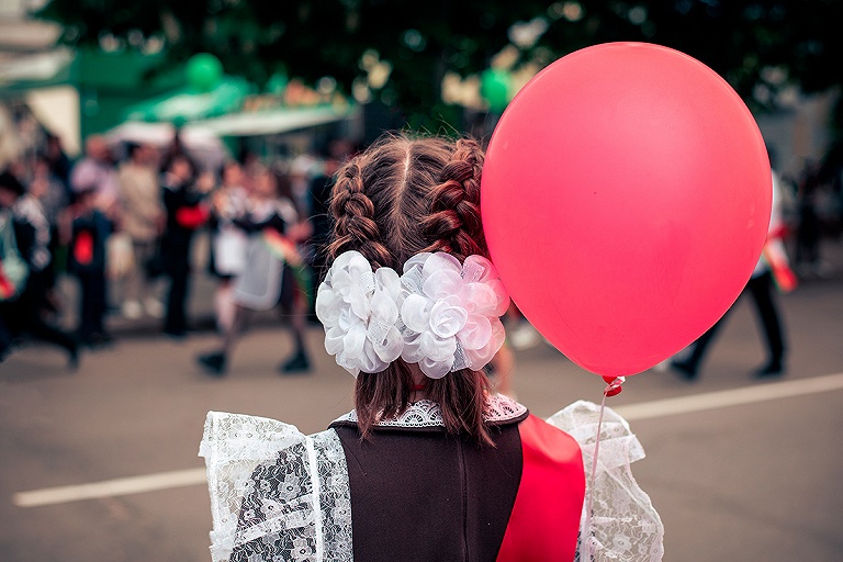 Более 90% учеников закрытых частных школ были переведены в государственные