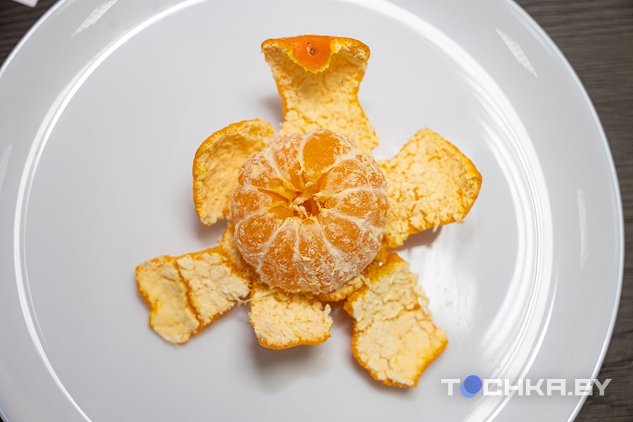 Сладкие, кислые, с косточками и без: устроили новогоднюю битву мандаринов