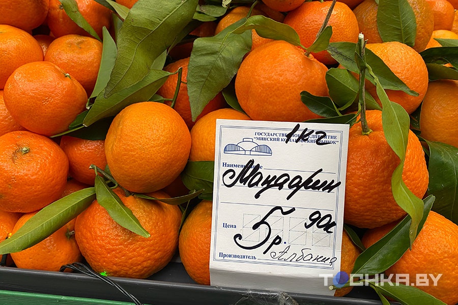 Сладкие, кислые, с косточками и без: устроили новогоднюю битву мандаринов