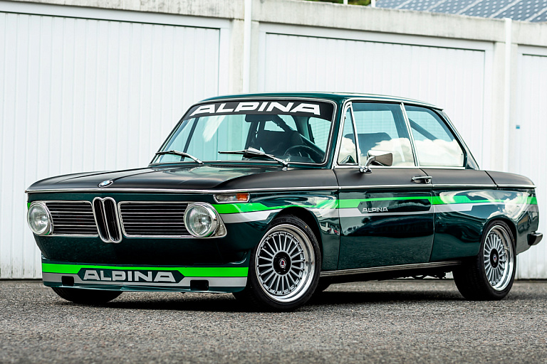 Немецкие тюнеры аутентично доработали винтажную Alpina 2002tii