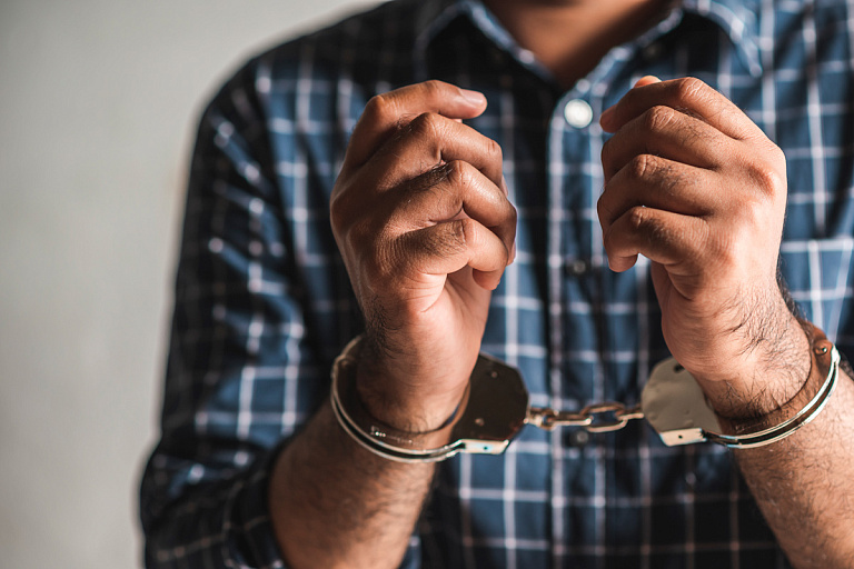 В Верхнедвинском районе мужчина убил мать с особой жестокостью