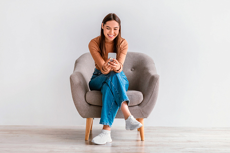 Google и Sony сделали невидимую фронталку, не помещая ее под экран – фото