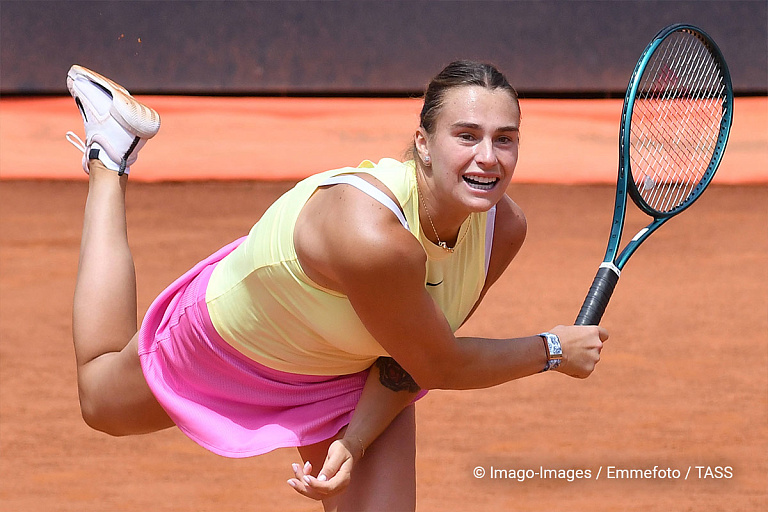 Белоруска в полуфинале: Соболенко в двух сетах обыграла соперницу в Риме