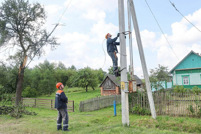 Пятый день без света – почти 300 населенных пунктов до сих пор обесточены