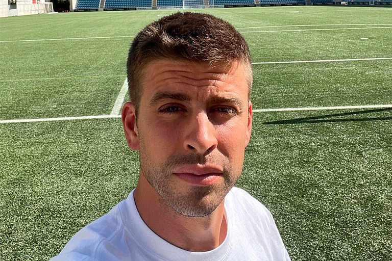 На радость Шакире: Пике и его новую девушку выгнали из ресторана