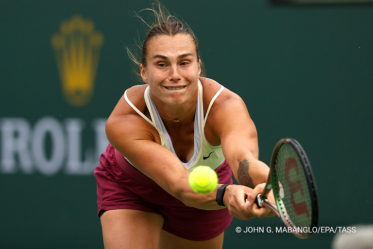 Арина Соболенко вышла в четвертьфинал турнира в Майами