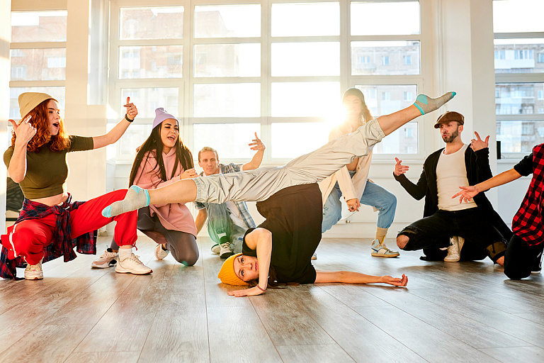 От сальсы до джаз-фанка: где в Минске учиться танцевать