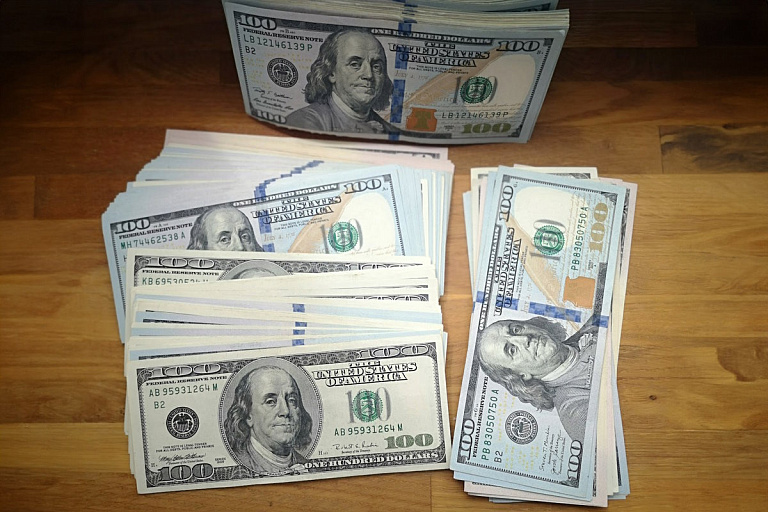 Белорус хотел скрыть воровство денег у отца, но что-то пошло не так