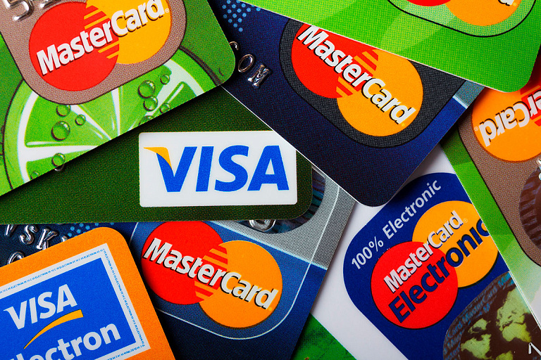 Белорусы опять испытают проблемы с карточками – что на этот раз