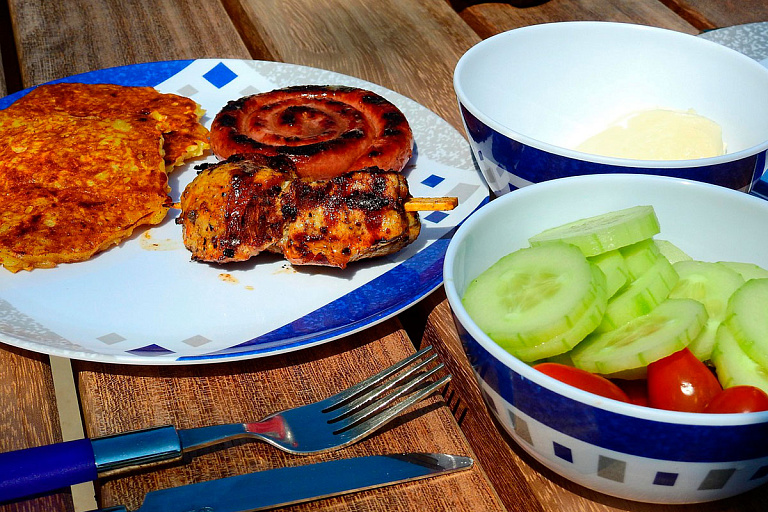 Сразу трое гомельчан за неделю погибли из-за еды – что произошло