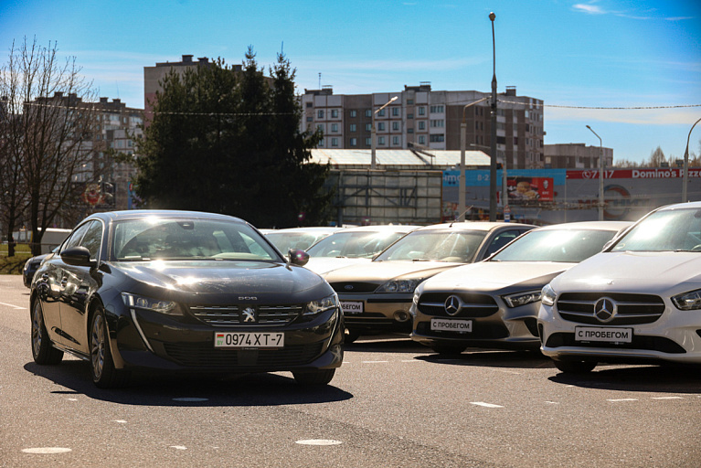 Иномарки для белорусов подорожают в следующем году – узнали причину