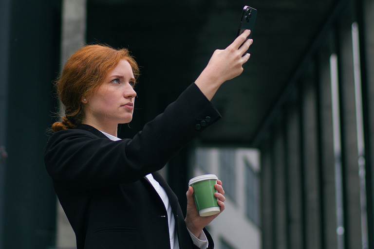 За что мы деньги платим: белоруска в TikTok пожаловалась на качество связи