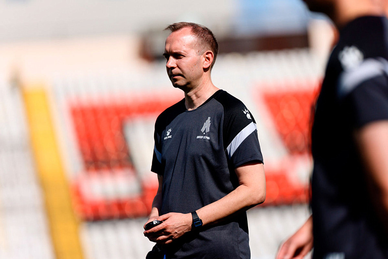 Легендарный белорусский экс-футболист будет возрождать российский клуб