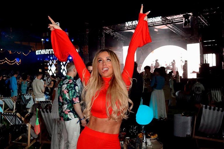 На Седокову подали в суд в двух странах – статья жесткая