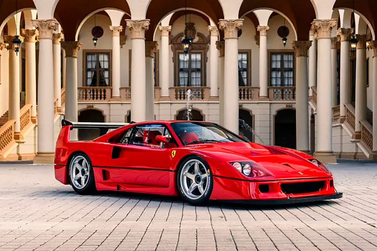 На аукционе продают легендарный Ferrari F40 в редкой версии – сколько просят
