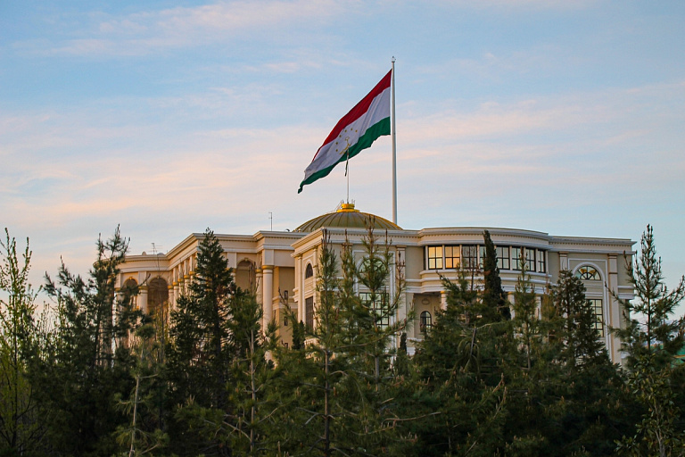 Таджикистан намерен развивать технологии ИИ в пример другим