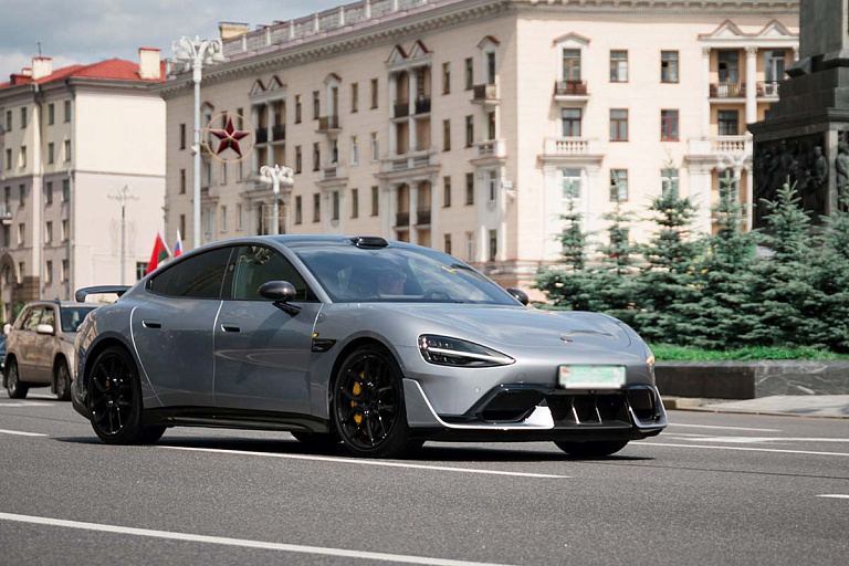 Пушка-гонка: откатали самую быструю тачку в стране – Xiaomi SU7 Ultra