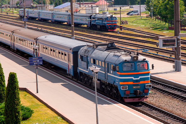 В сутки – 1300 поездов: сколько пассажиров воспользовались услугами БЖД