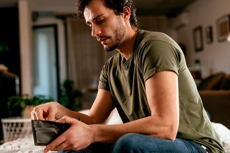 Что делать, если задерживают зарплату, рассказали в Минтруда