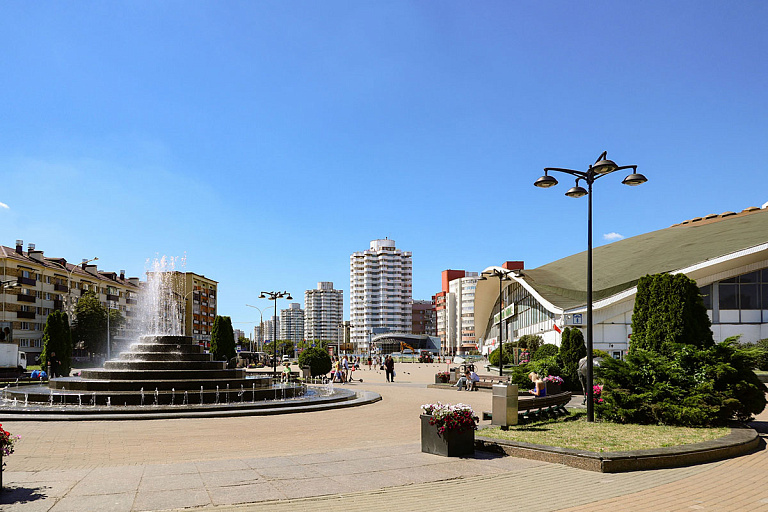 Все и сразу: у Комаровского рынка строят мультикомплекс – когда открытие