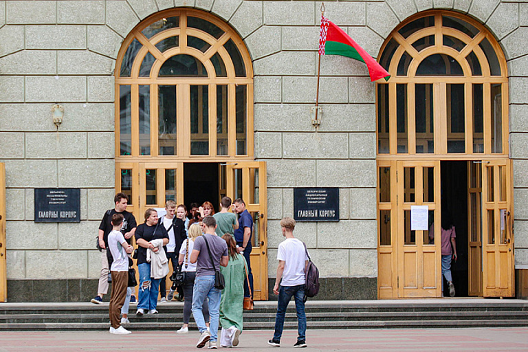 Стобалльники могли не пройти даже на платное в этот университет – что за он