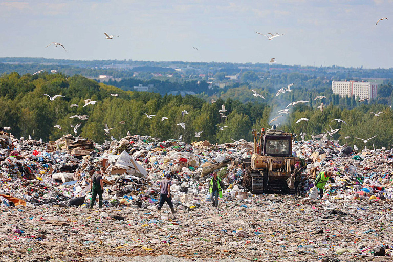 Почти на всех мусорных полигонах Беларуси есть проблемы – что не так