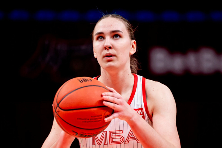 Вау: белорусская баскетболистка едет в Америку, хотя недавно была против