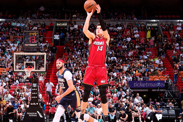 Ограбление века в НБА: охранник вынес из музея клуба 400 реликвий