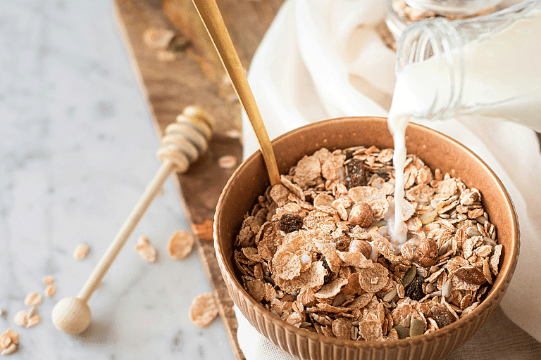 Овсянка, сэр: диетологи объяснили невероятную полезность злака