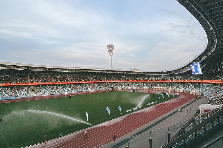 МАРТ думает разрешить продажу алкоголя на трибунах – узнают мнение людей