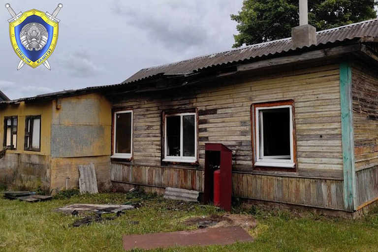 Мужчина пытался сжечь жену и детей в собственном доме – подробности от СК