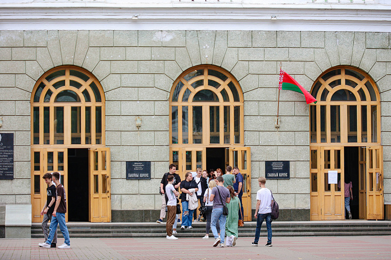 Беларусь вошла в топ стран, куда российские студенты ездят по обмену