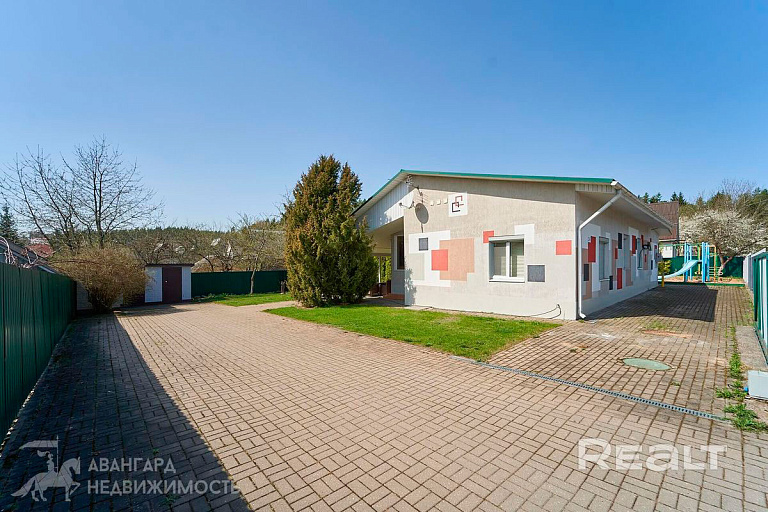 Полноценная загородная жизнь по цене "трешки" – варианты домов под Минском