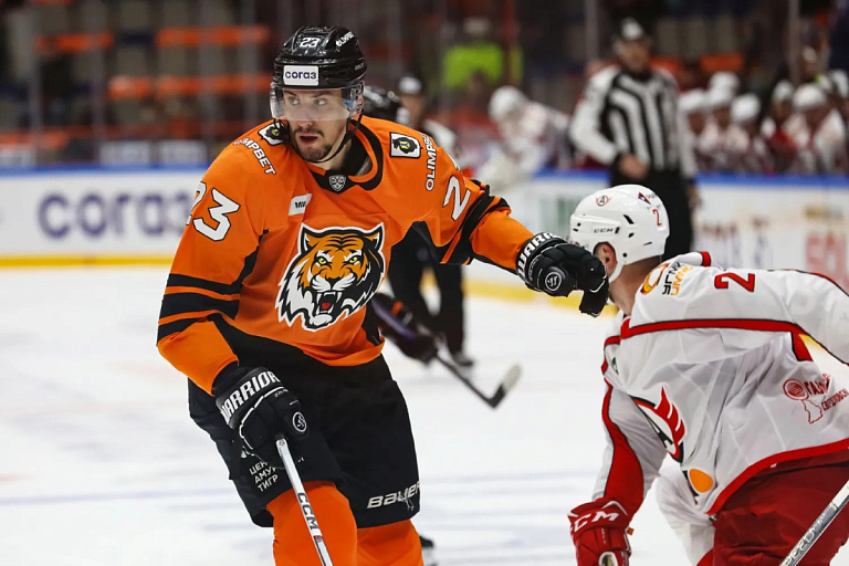 Его фамилию вы точно слышали: белорусский хоккеист покинул клуб КХЛ