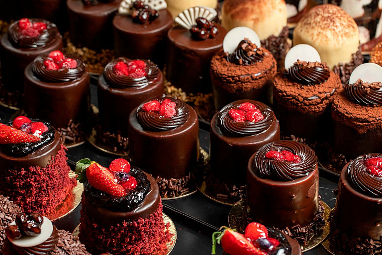 Прошлись по сладостям: в Беларуси запретили популярный шоколад и "Картошку"