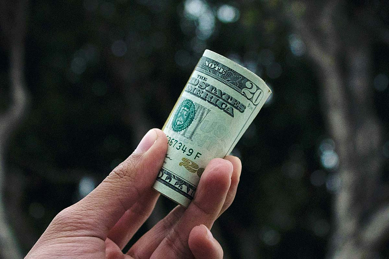 По накатанной: топ-менеджера второй раз судят за взятки в особо крупном