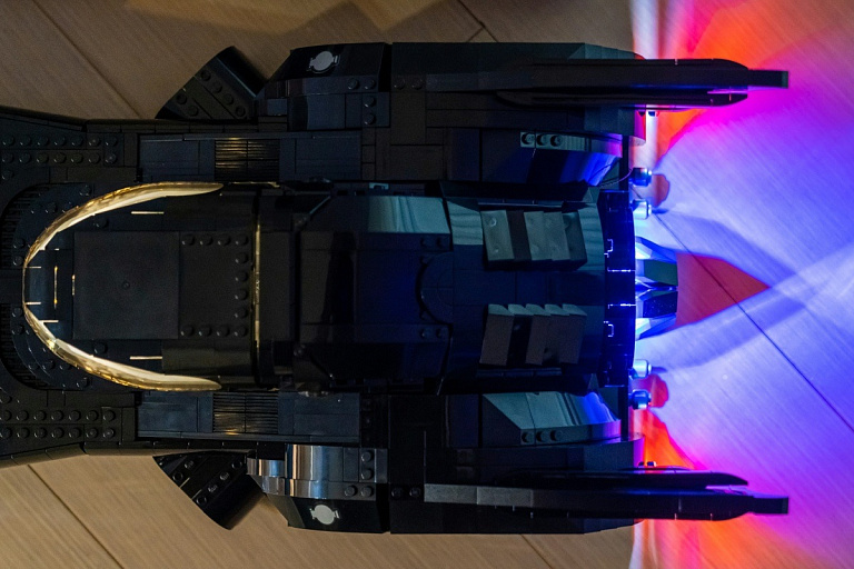 Весь тираж электрического бэтмобиля распродали за две минуты