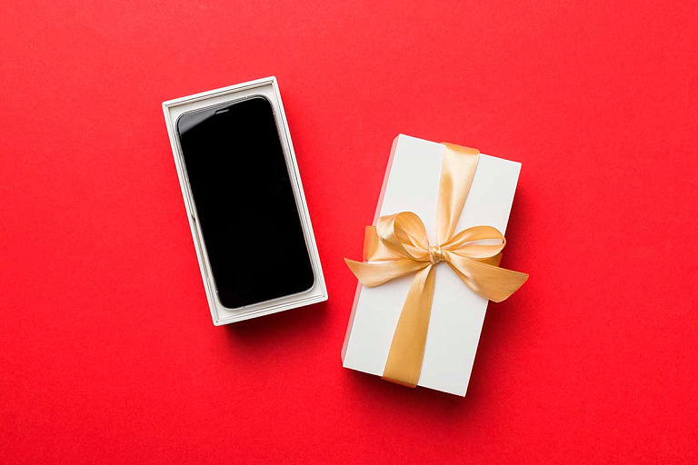 Встречают по аксессуарам: как превратить гаджет в яркую деталь личного стиля