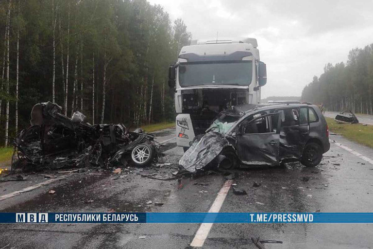 Трагедия на Брестчине: в ДТП на "Олимпийке" погибли пять человек