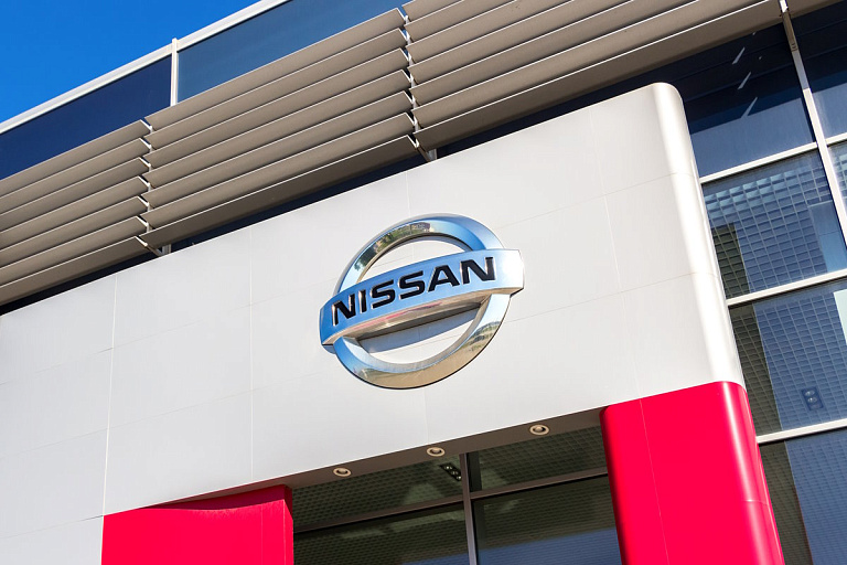 Mercedes-Benz сливает акции Nissan стоимостью $325 млн – что происходит