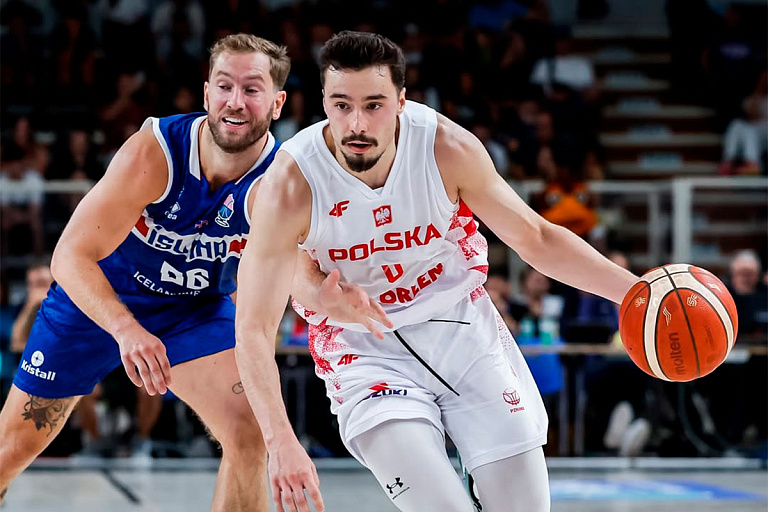 Политика вновь вмешивается в спорт: на этот раз под прицелом Евробаскет