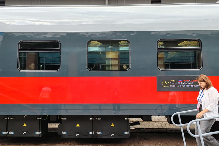 Беларусь купит в России новые пассажирские вагоны – узнали подробности