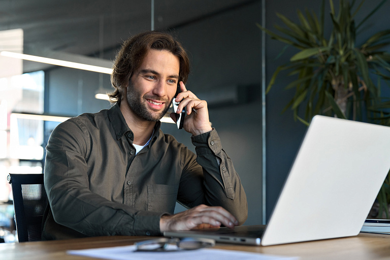 Не быть нарциссом: психолог объяснила, как уверенность становится болезнью